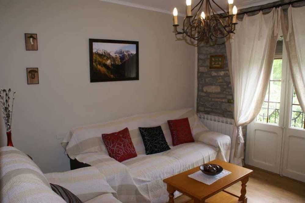 Casa Martin Ordesa Guest House Sarvise Ngoại thất bức ảnh