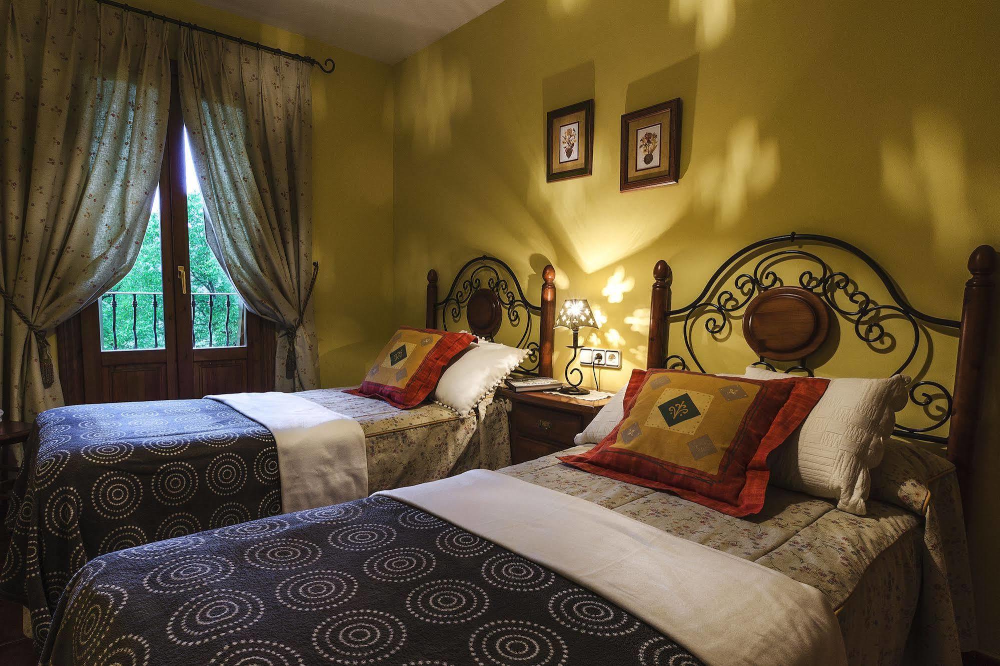 Casa Martin Ordesa Guest House Sarvise Ngoại thất bức ảnh
